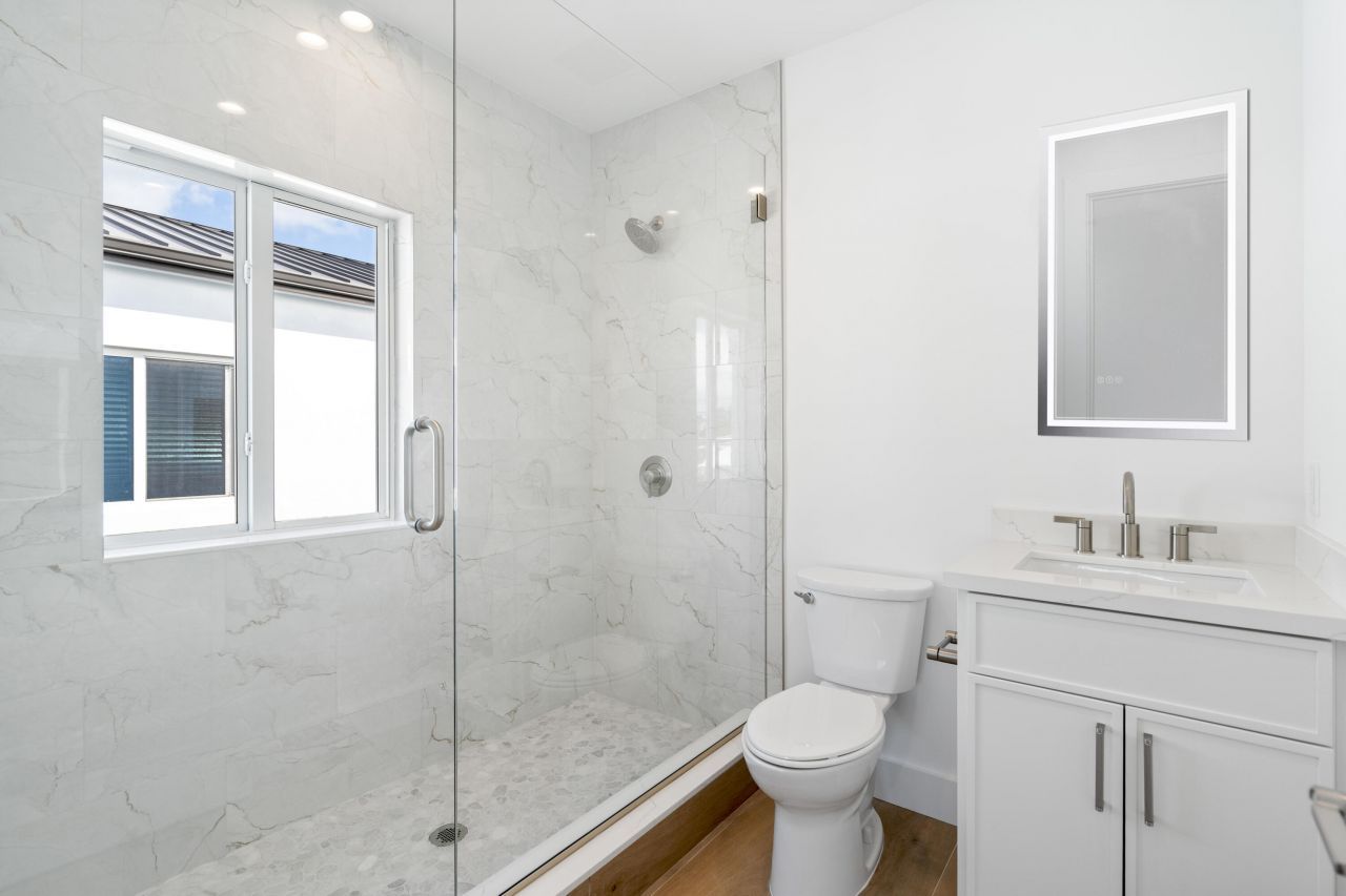 226 S Coconut Palm Boulevard, Tavernier, FL 33070 Photo