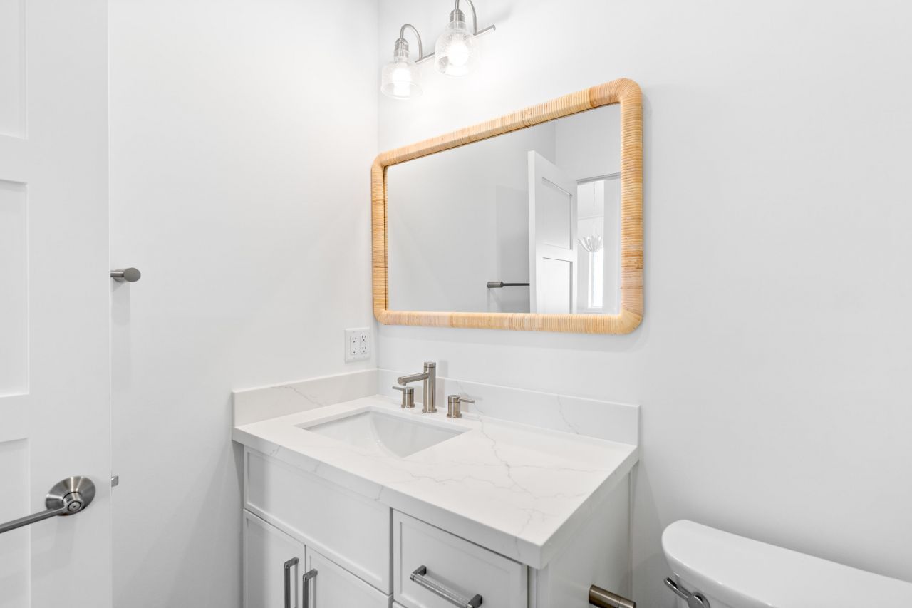 226 S Coconut Palm Boulevard, Tavernier, FL 33070 Photo