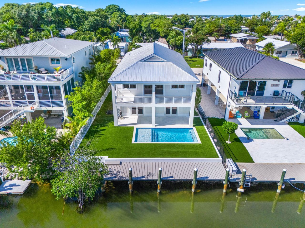 226 S Coconut Palm Boulevard, Tavernier, FL 33070 Photo