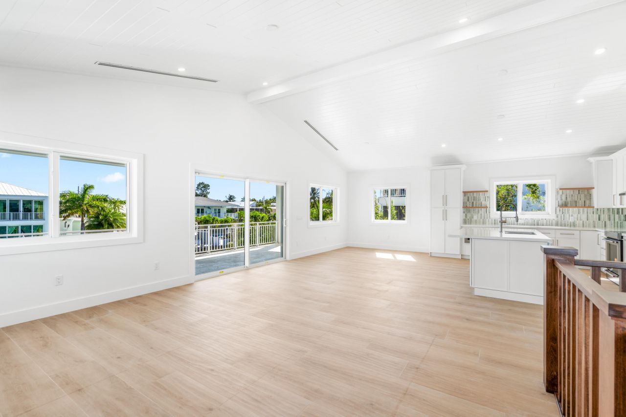 226 S Coconut Palm Boulevard, Tavernier, FL 33070 Photo