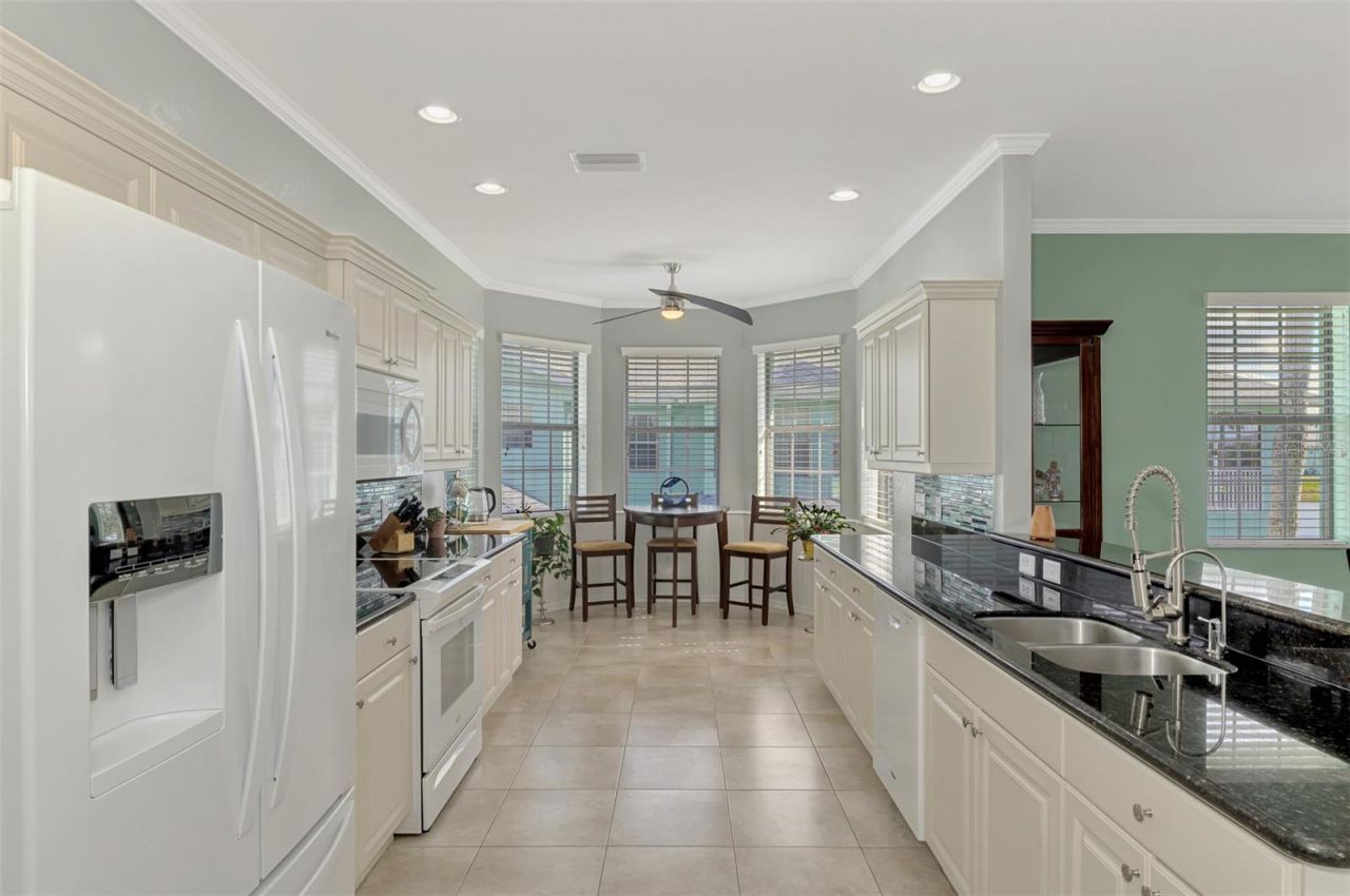 25507 Heritage Lake Boulevard, Unit 2, Punta Gorda, FL 33983 Photo