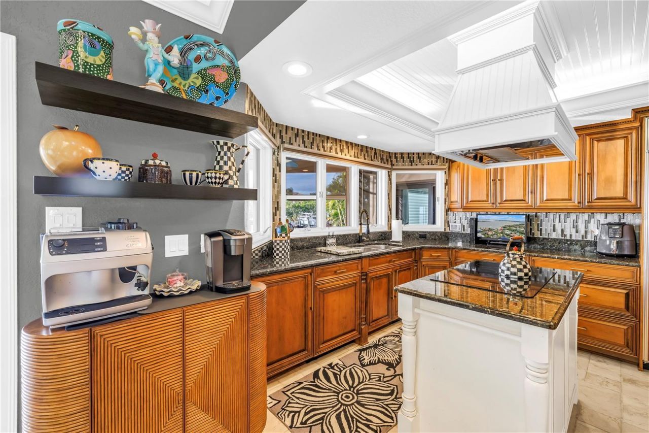 6191 51st Street S, Saint Petersburg, FL 33715 Photo