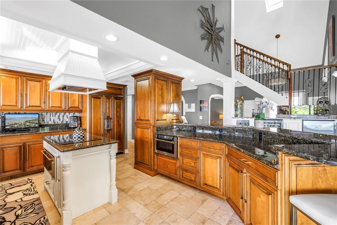 6191 51st Street S, Saint Petersburg, FL 33715 Photo