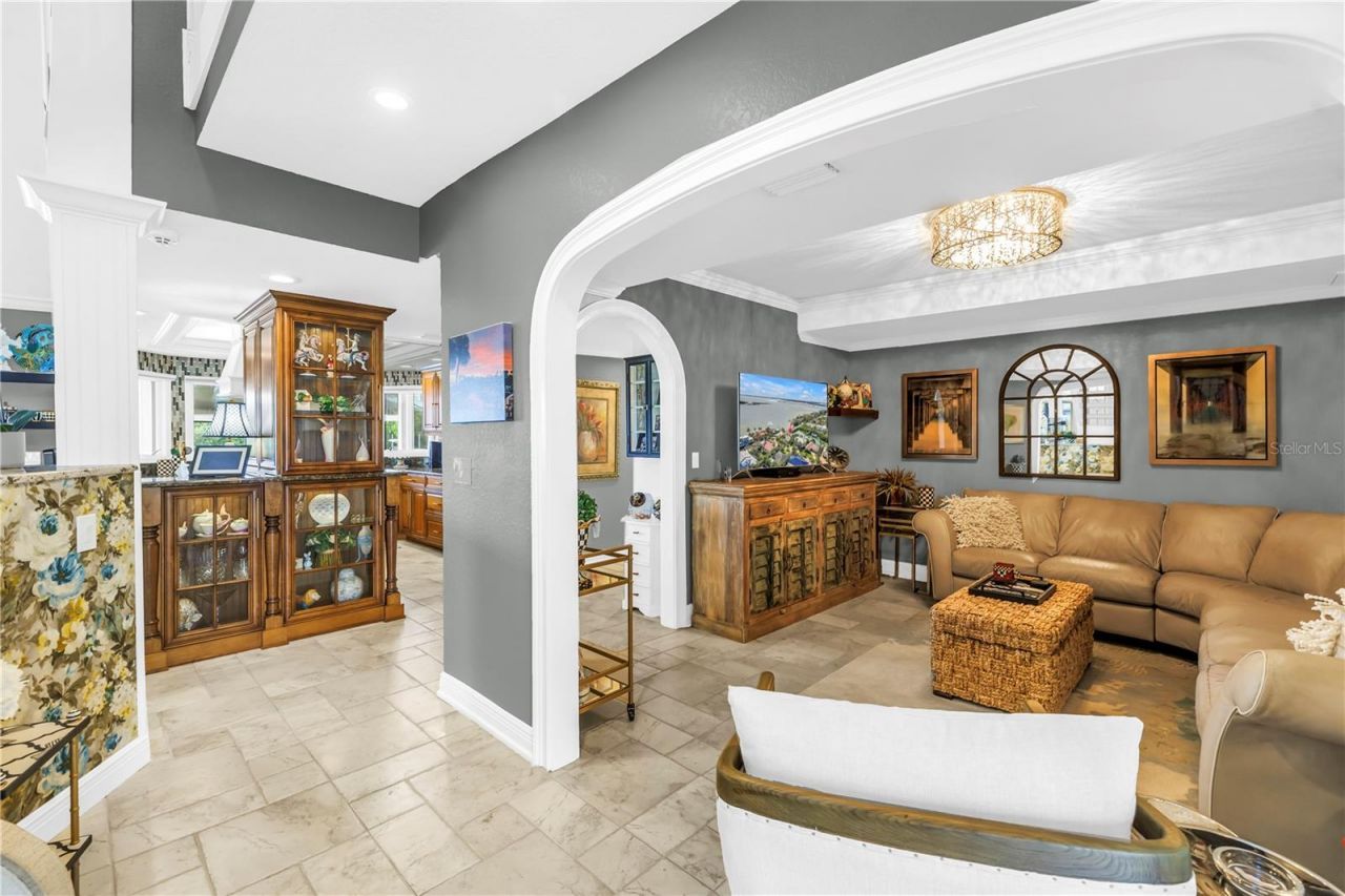 6191 51st Street S, Saint Petersburg, FL 33715 Photo