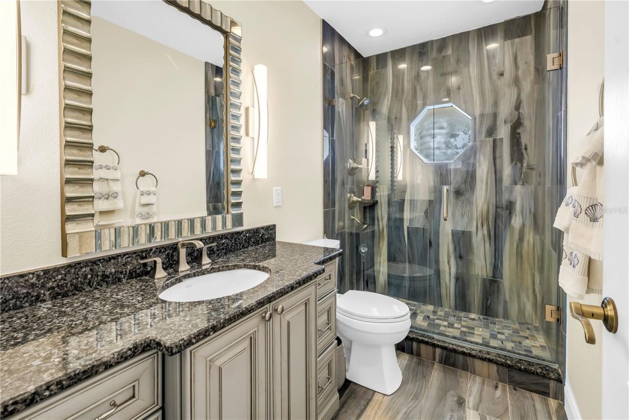 6191 51st Street S, Saint Petersburg, FL 33715 Photo