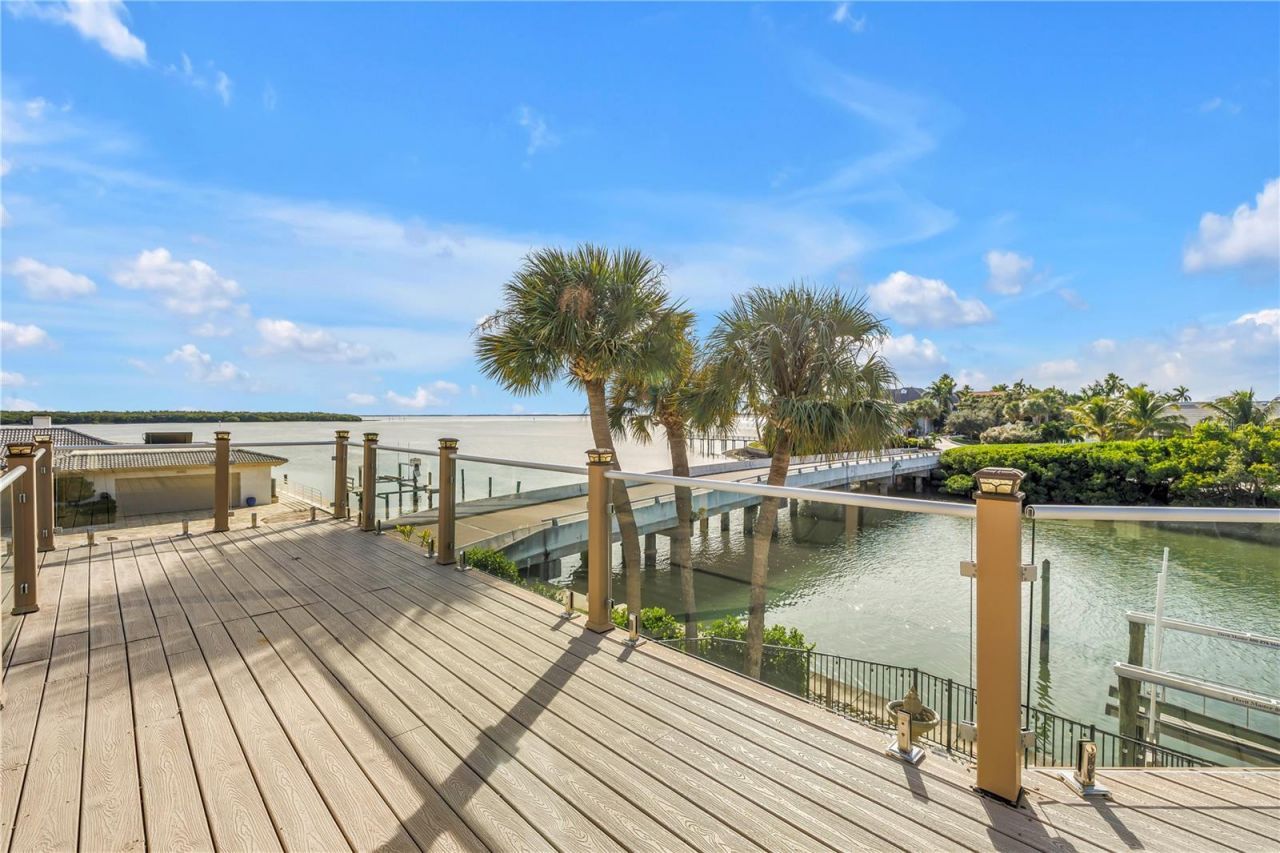 6191 51st Street S, Saint Petersburg, FL 33715 Photo