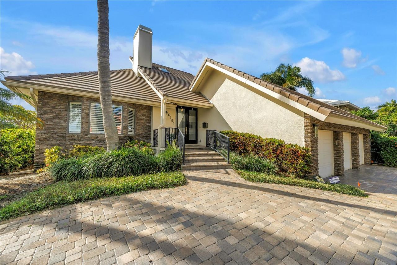 6191 51st Street S, Saint Petersburg, FL 33715 Photo