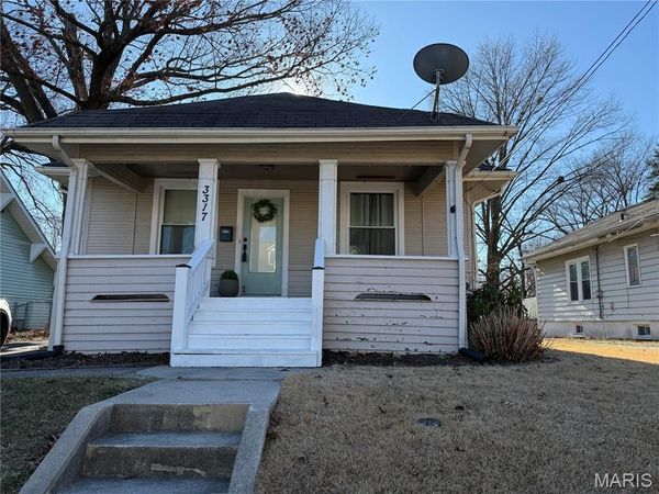 3317 Jackson Street, Alton, IL 62002