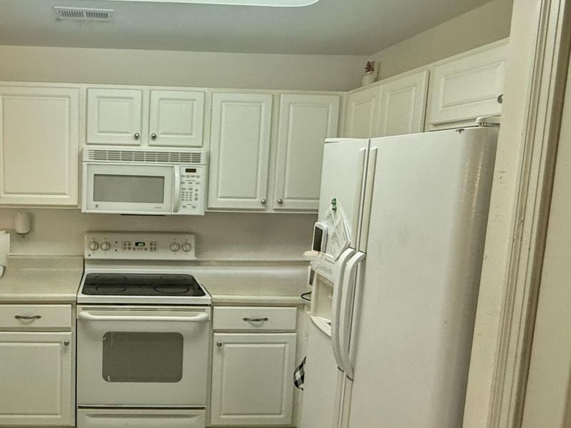 969 Mistflower Lane, Florence, KY 41042 Photo 22