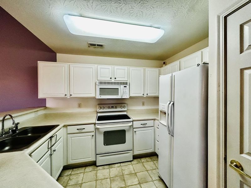 969 Mistflower Lane, Florence, KY 41042 Photo 37