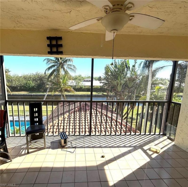 700 Valley Stream Dr, Unit 303, Naples, FL 34113 Photo