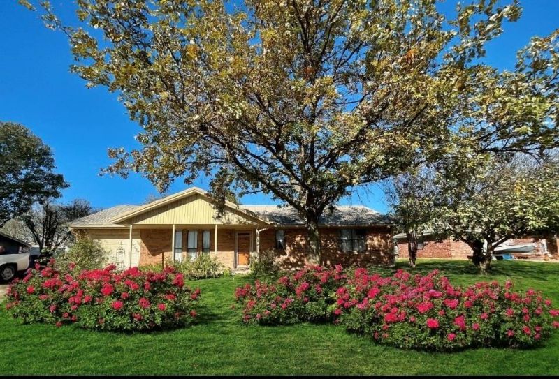 266 Old Spanish Trail, Valley View, TX 76272 Main Photo