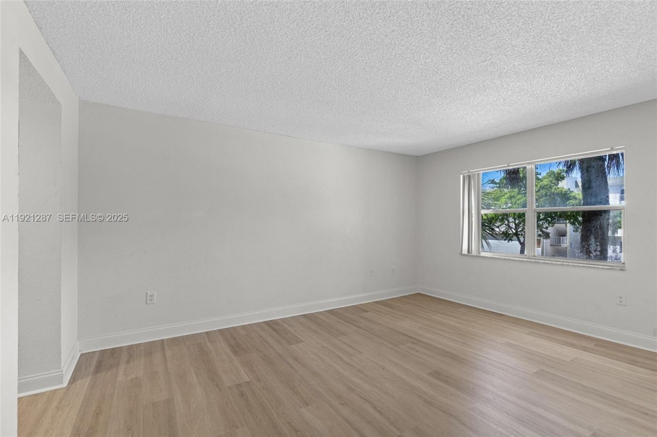 4215 N University Dr., Unit 203, Sunrise, FL 33351 Photo