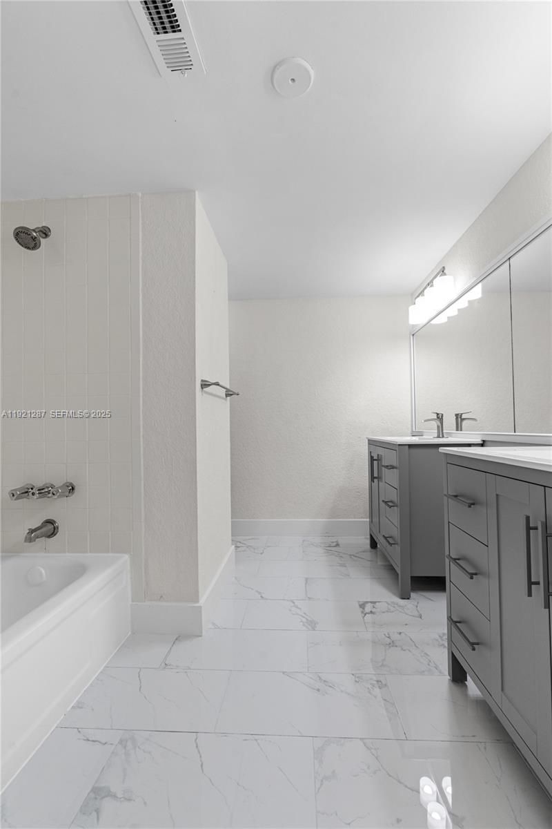 4215 N University Dr., Unit 203, Sunrise, FL 33351 Photo