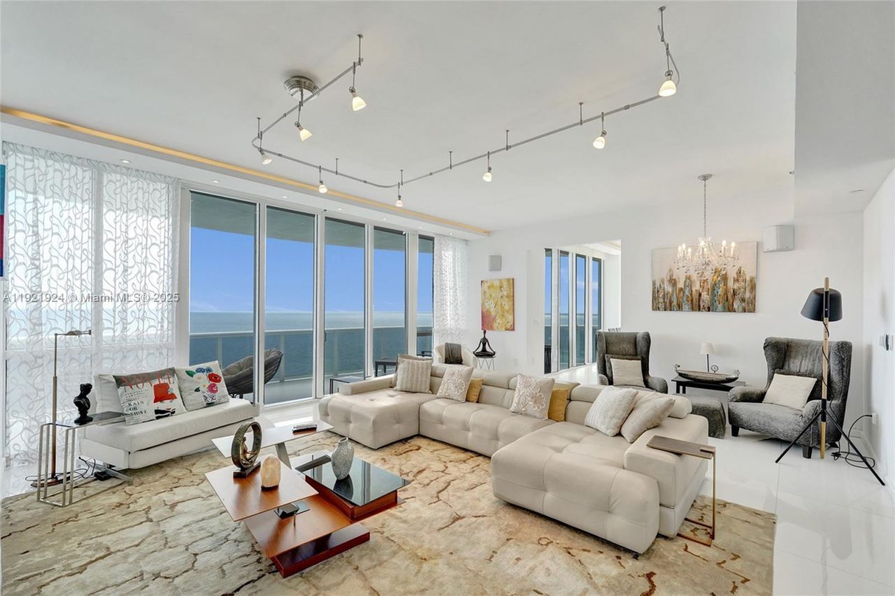 15811 Collins Ave, Unit 1601, Sunny Isles Beach, FL 33160 Photo