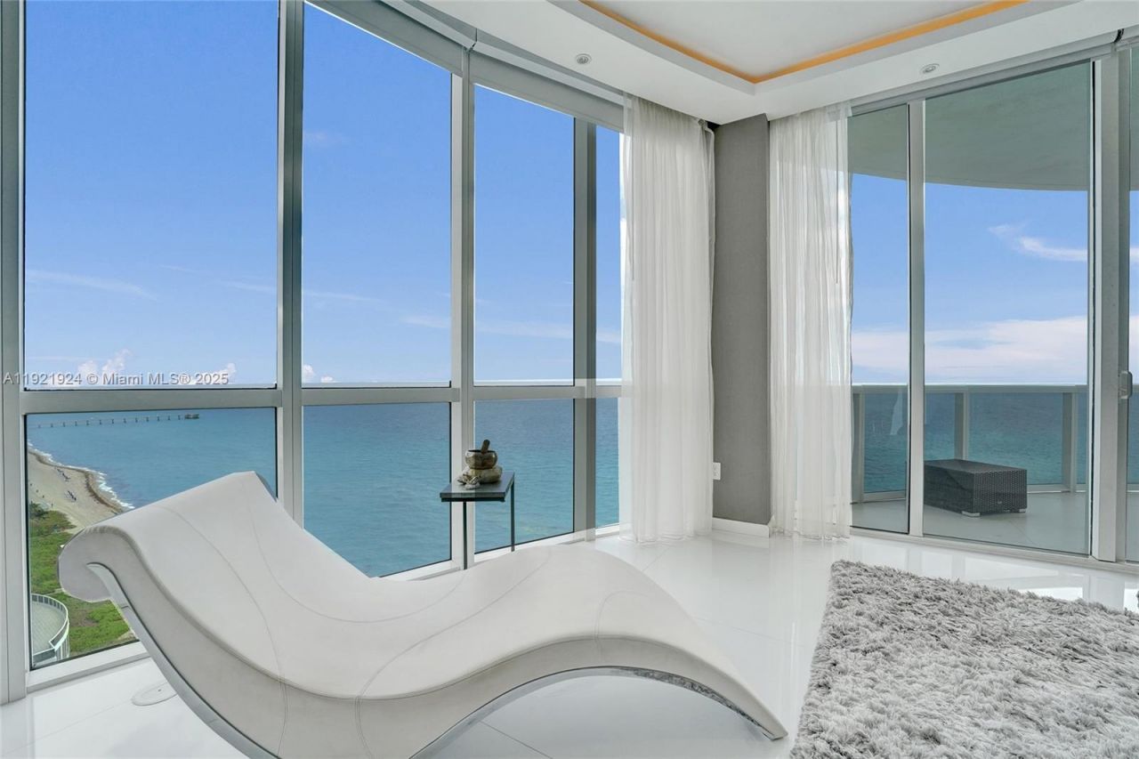 15811 Collins Ave, Unit 1601, Sunny Isles Beach, FL 33160 Photo