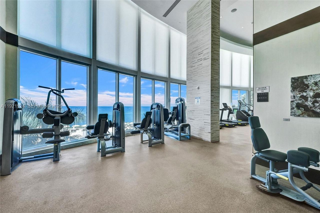 15811 Collins Ave, Unit 1601, Sunny Isles Beach, FL 33160 Photo