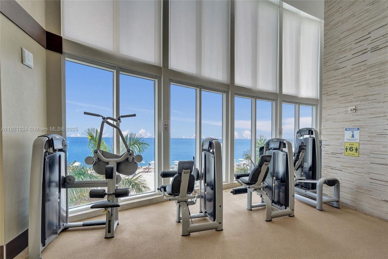 15811 Collins Ave, Unit 1601, Sunny Isles Beach, FL 33160 Photo