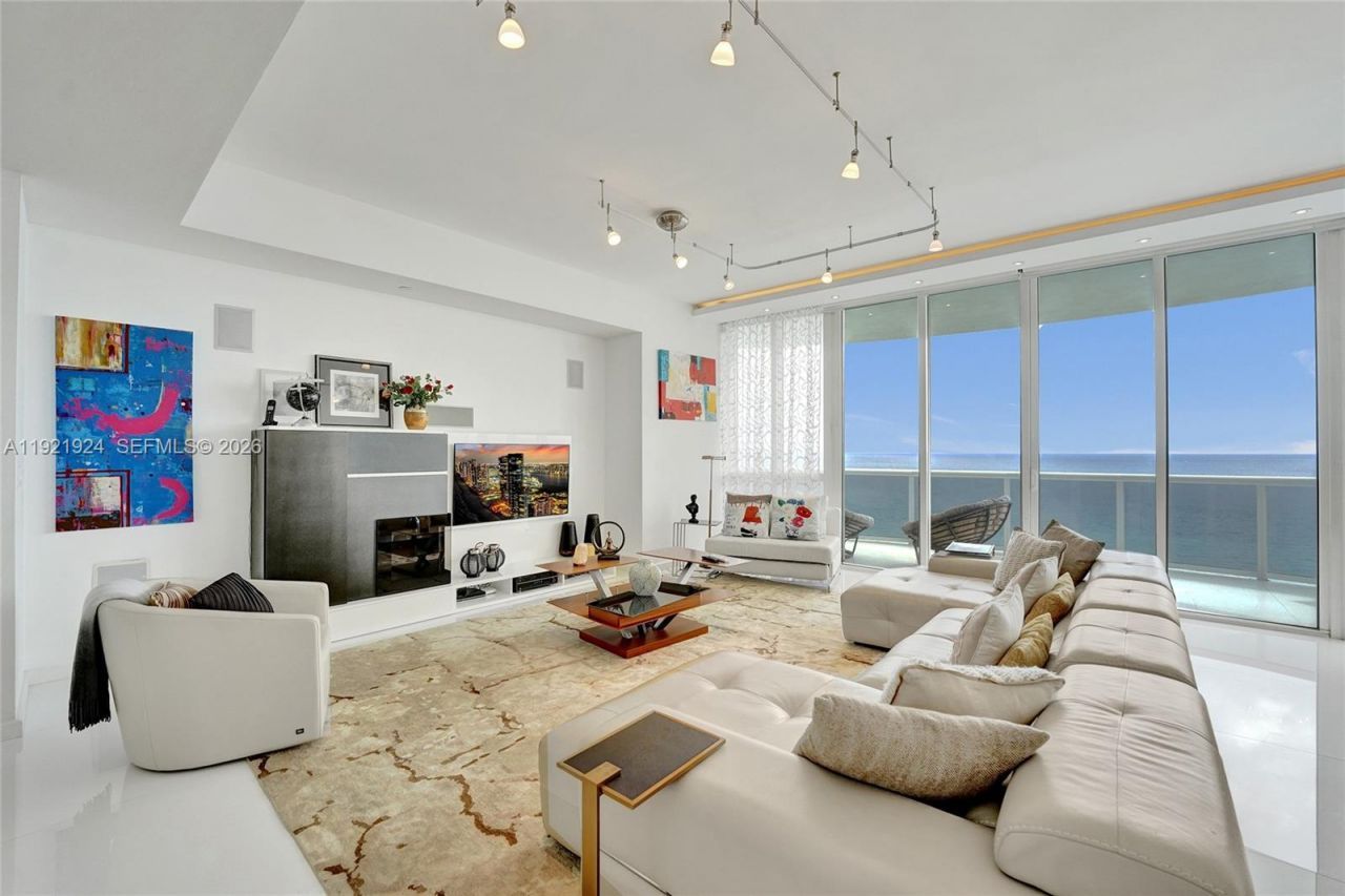 15811 Collins Ave, Unit 1601, Sunny Isles Beach, FL 33160 Photo