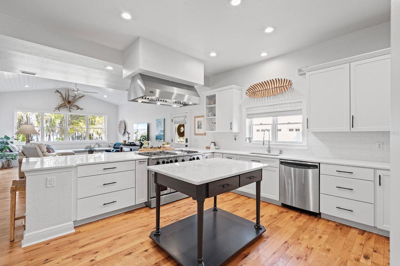 520 Lake Mills Road, Chuluota, FL 32766 Photo