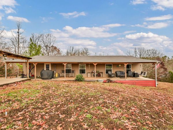 124 Old Lafayette Rd , Big Rock, TN 37023