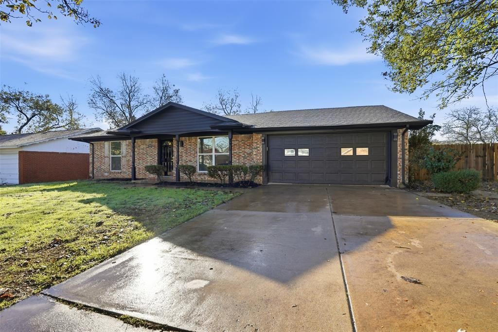 3848 Oak Haven Drive, Forest Hill, TX 76119 Main Photo
