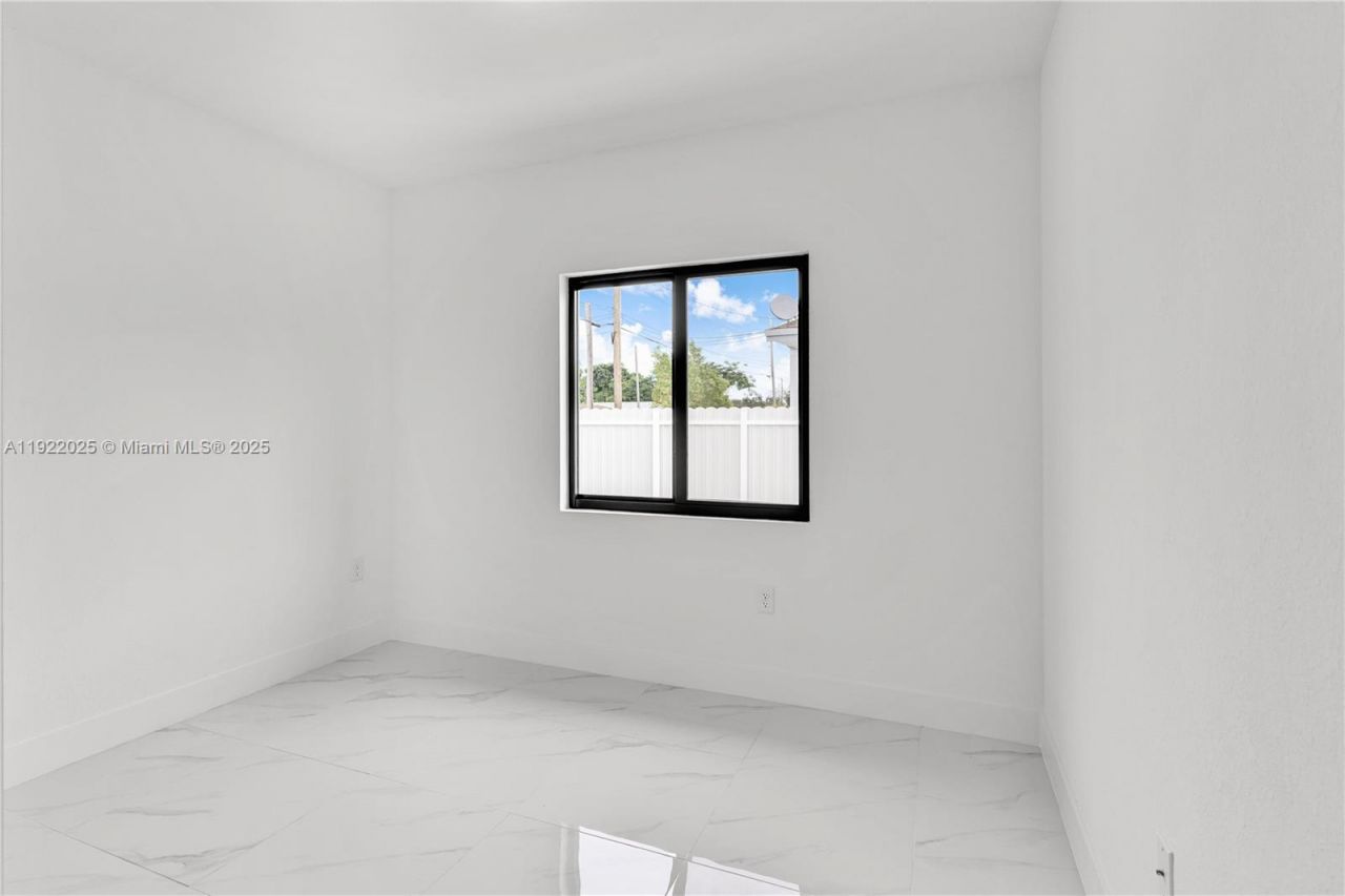 11970 SW 213, Unit 1, Miami, FL 33177 Photo