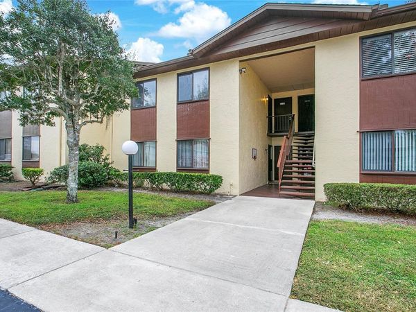 513 FAIRWAYS LANE, Unit B, OCALA, FL 34472