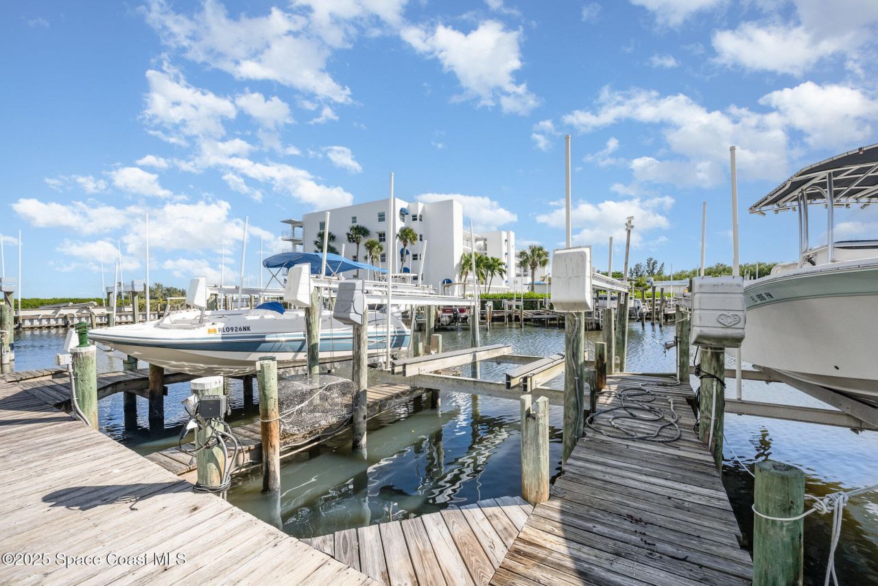 6029 N River Run Drive, Sebastian, FL 32958 Photo