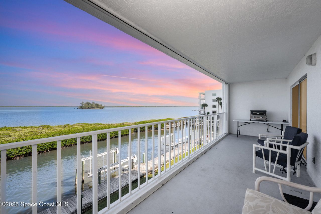 6029 N River Run Drive, Sebastian, FL 32958 Photo