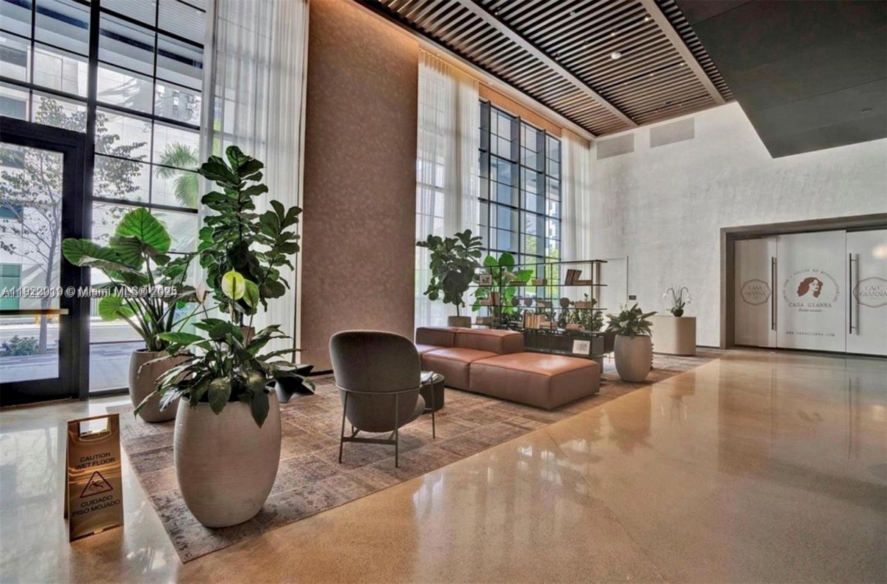 159 NE 6th St, Unit 2508, Miami, FL 33132 Photo