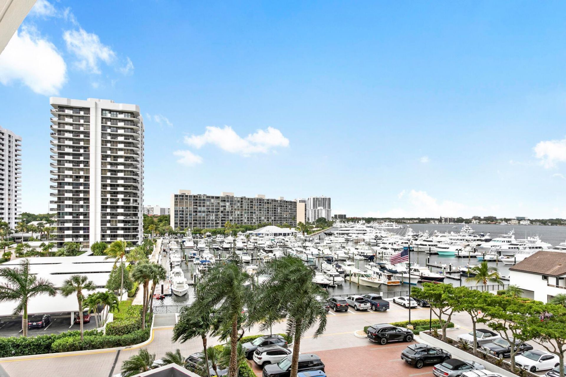 100 Lakeshore Drive, Unit 454, North Palm Beach, FL 33408 Photo