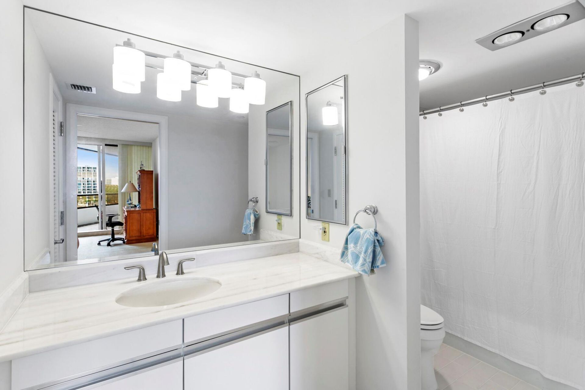 100 Lakeshore Drive, Unit 454, North Palm Beach, FL 33408 Photo