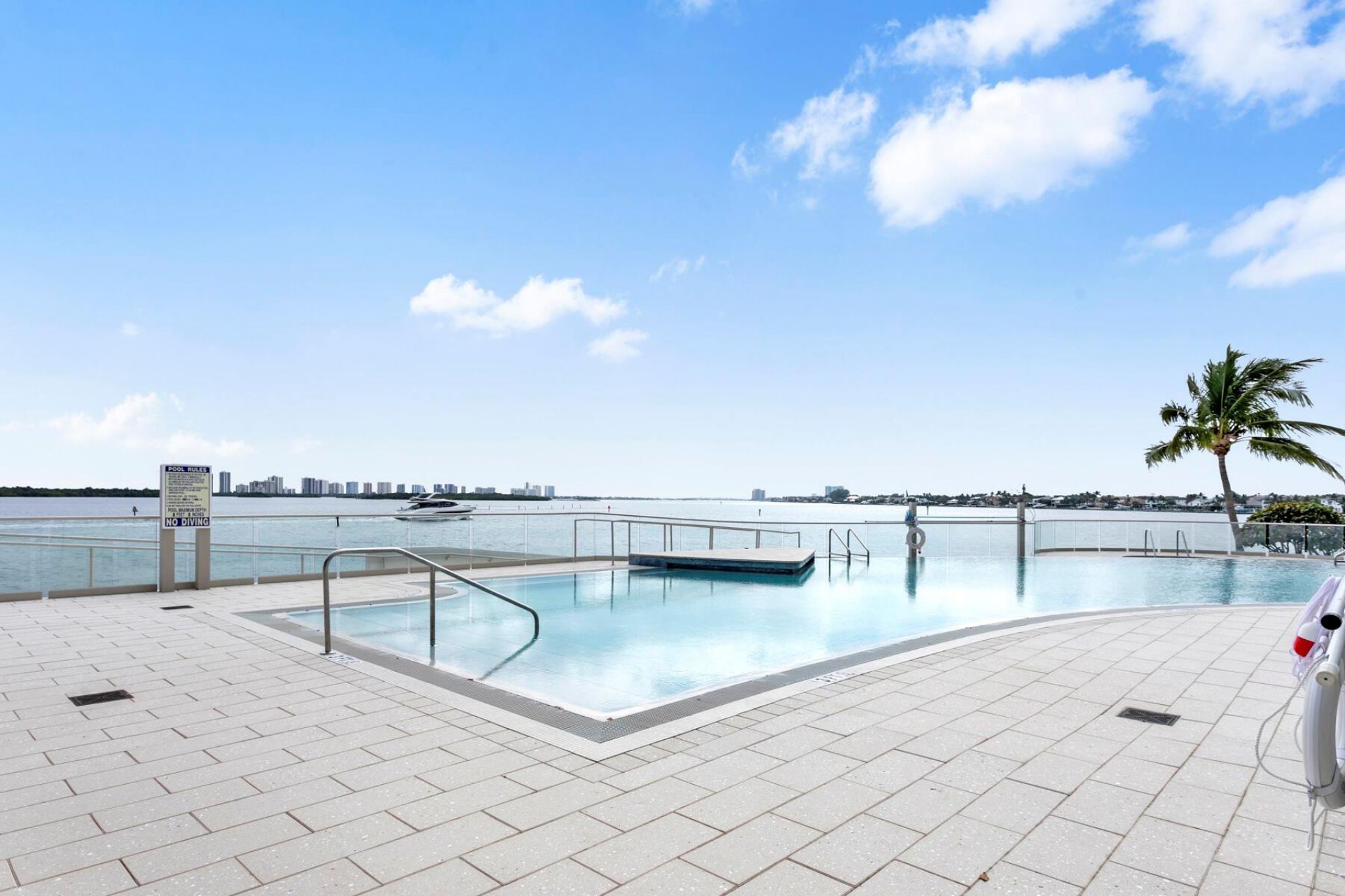 100 Lakeshore Drive, Unit 454, North Palm Beach, FL 33408 Photo