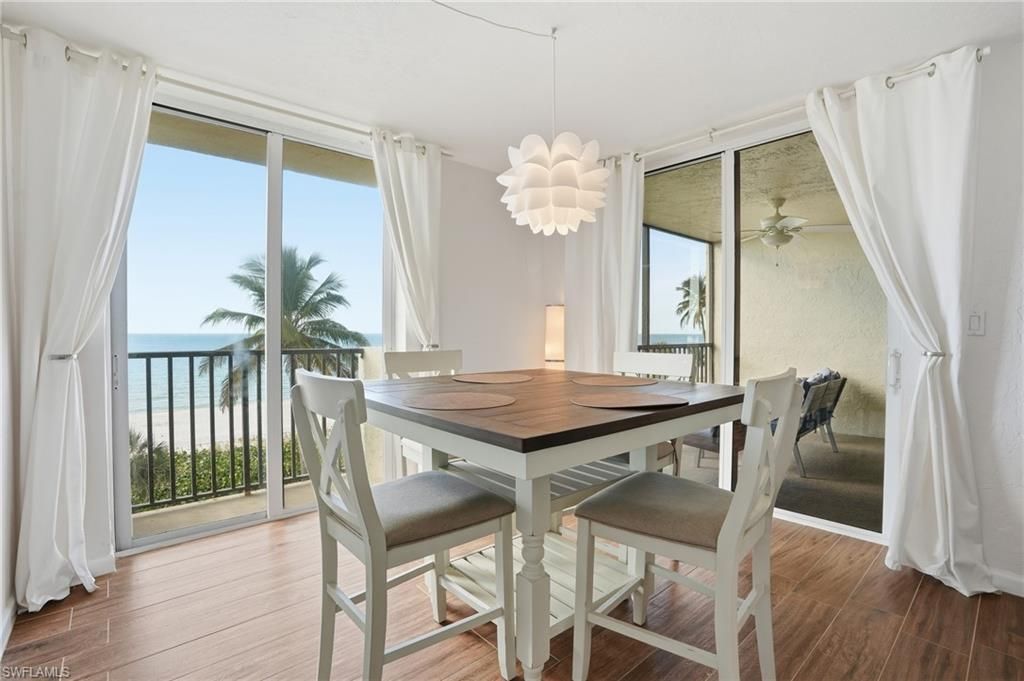 10475 Gulf Shore Dr, Unit 132, Naples, FL 34108 Photo