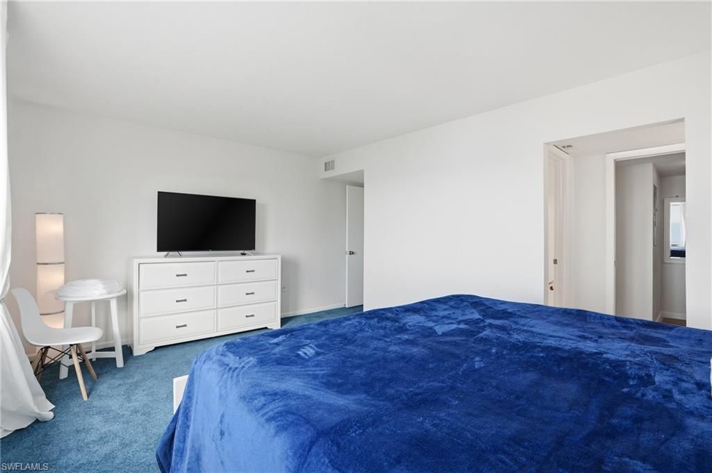 10475 Gulf Shore Dr, Unit 132, Naples, FL 34108 Photo