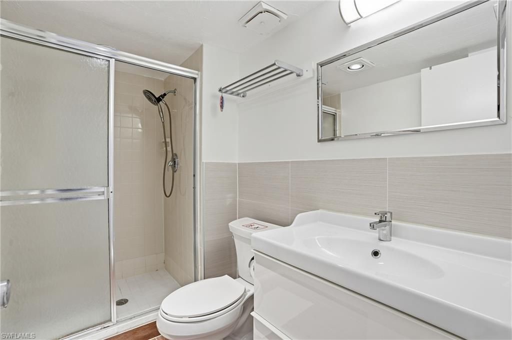 10475 Gulf Shore Dr, Unit 132, Naples, FL 34108 Photo
