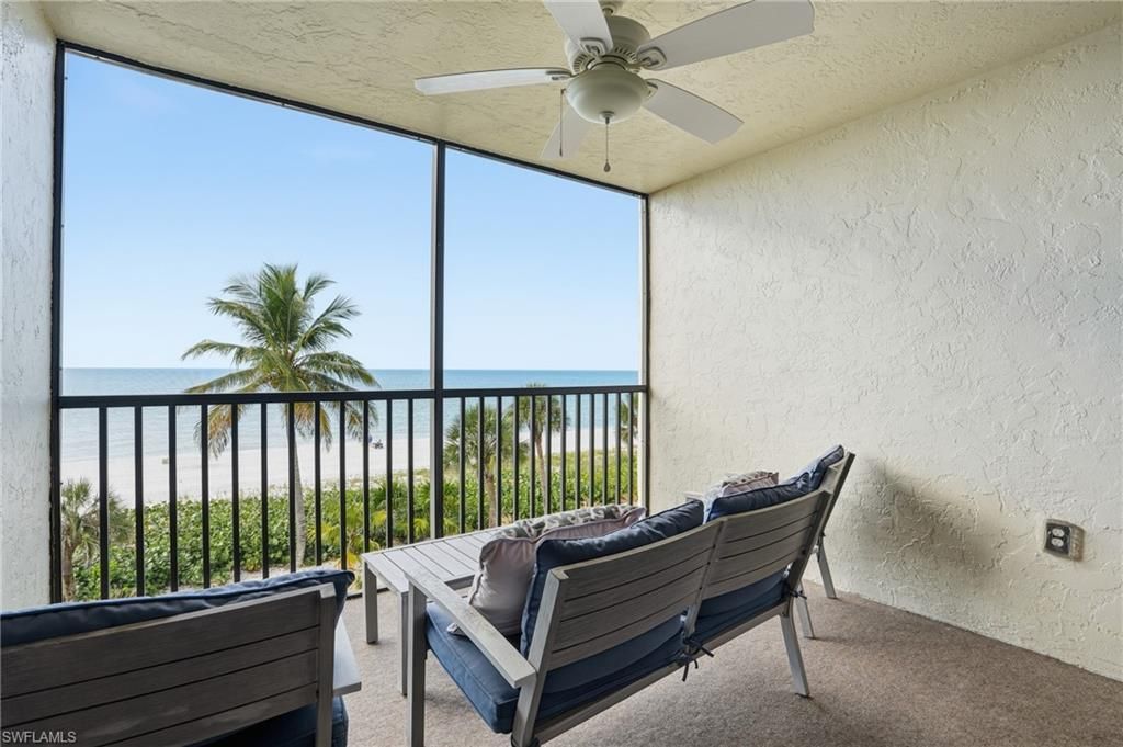 10475 Gulf Shore Dr, Unit 132, Naples, FL 34108 Photo