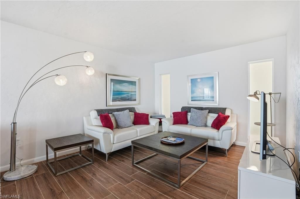 10475 Gulf Shore Dr, Unit 132, Naples, FL 34108 Photo