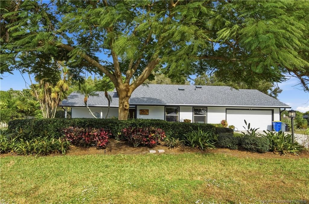 2981 NE Heather Court, Jensen Beach, FL 34957 Photo