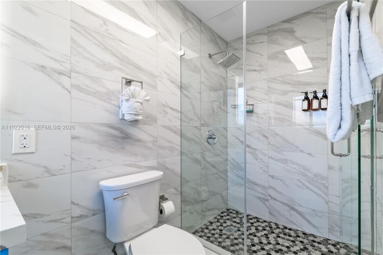 8260 Aviation Blvd, Marathon, FL 33050 Photo