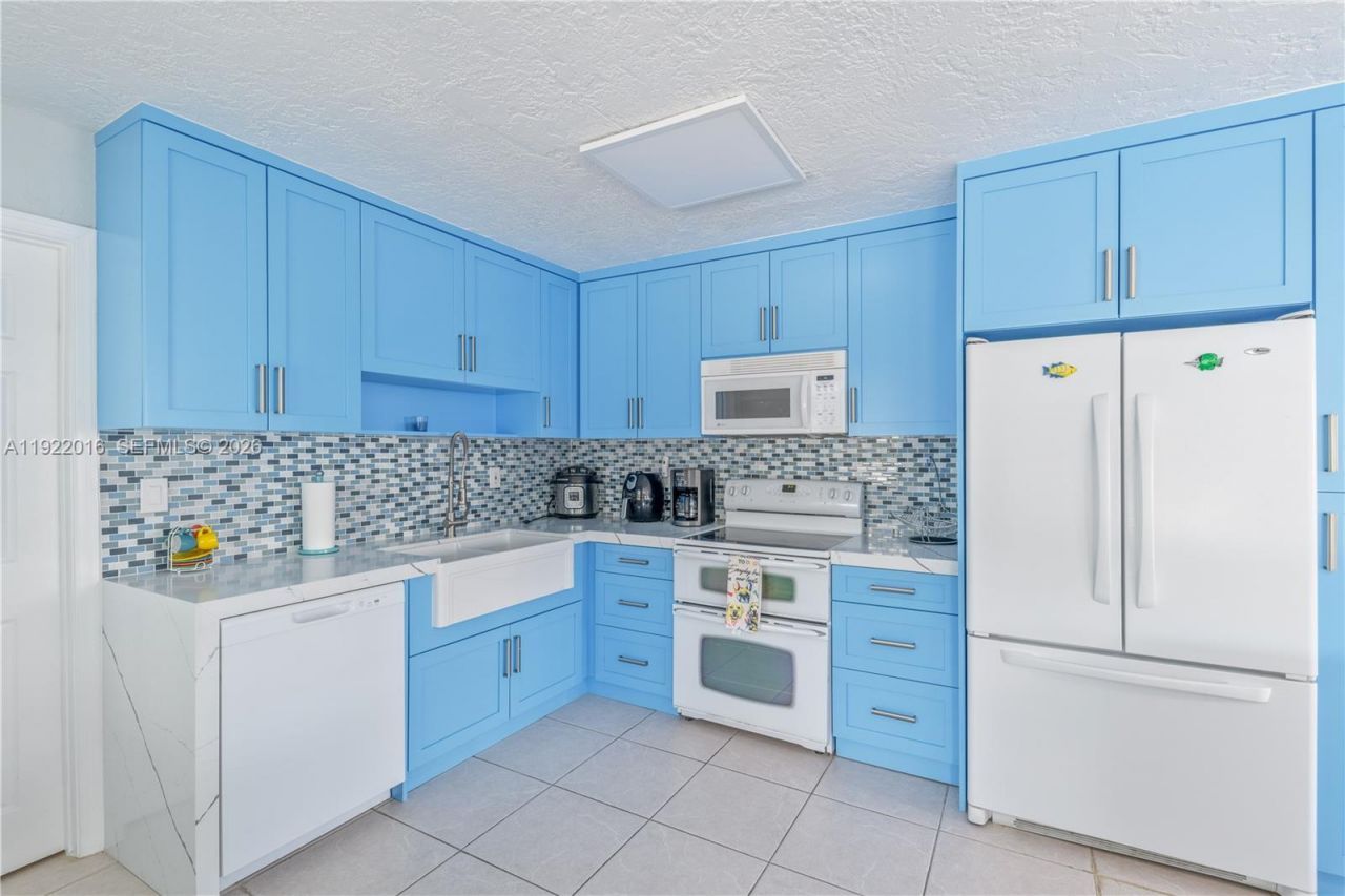 8260 Aviation Blvd, Marathon, FL 33050 Photo