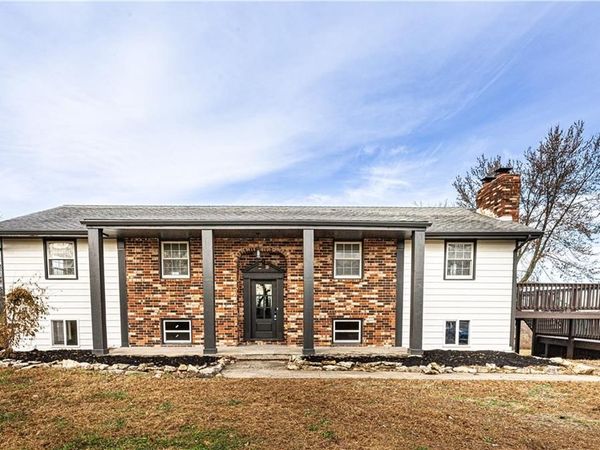 13332 Little Farm Road, Excelsior Springs, MO 64024