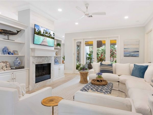 8427 Sabal Palm Court, Unit 8427, Vero Beach, FL 32963