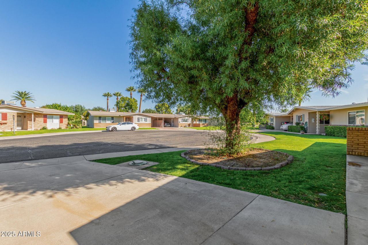 10405 W Corte Del Sol Oeste, Sun City, AZ 85351 Main Photo