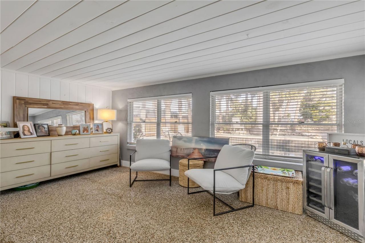 402 Lincoln Avenue, New Smyrna Beach, FL 32169 Photo