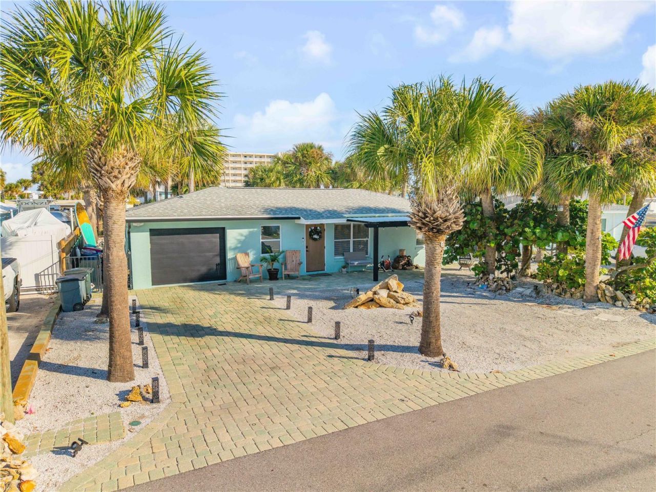 402 Lincoln Avenue, New Smyrna Beach, FL 32169 Photo