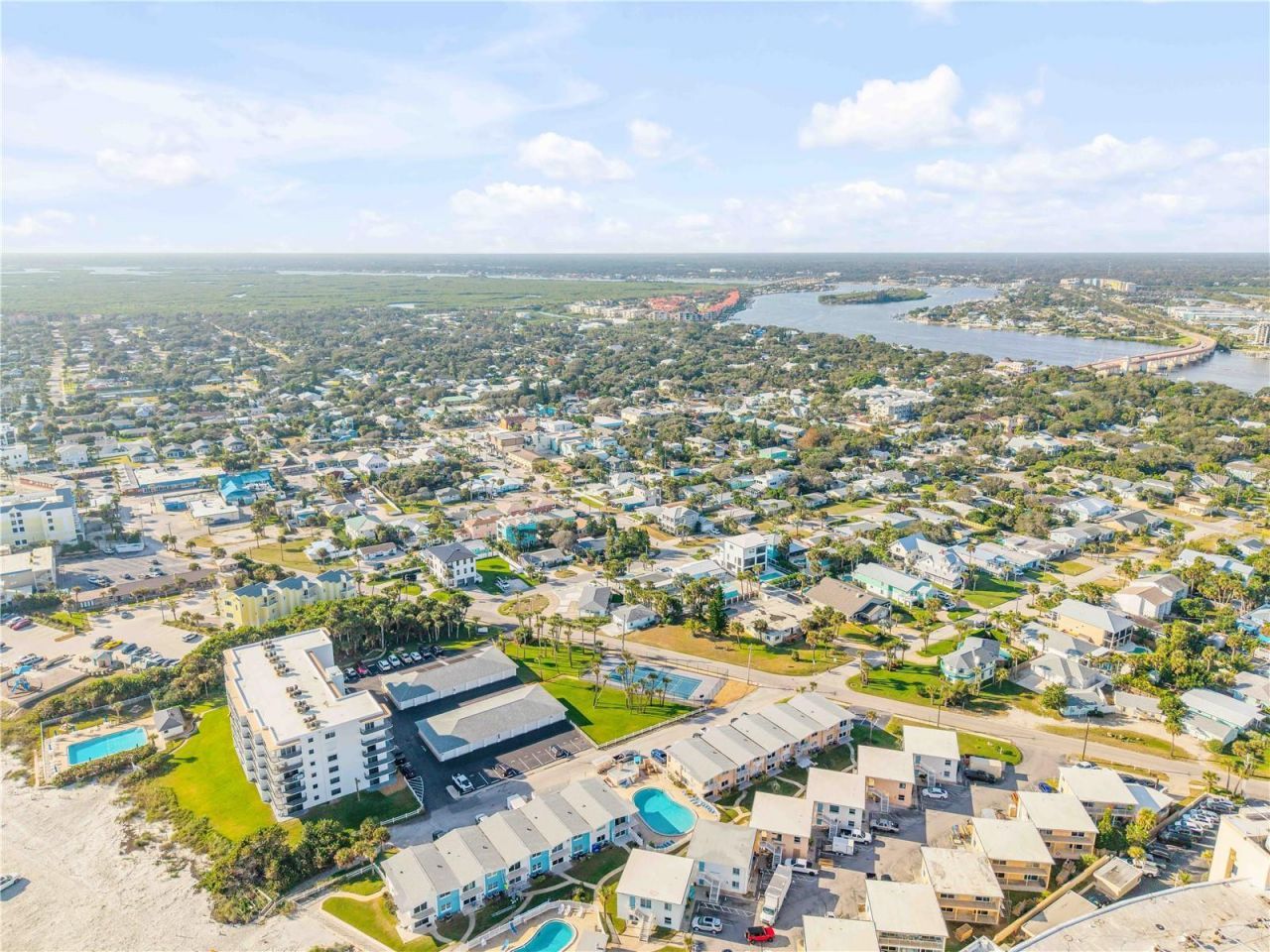 402 Lincoln Avenue, New Smyrna Beach, FL 32169 Photo