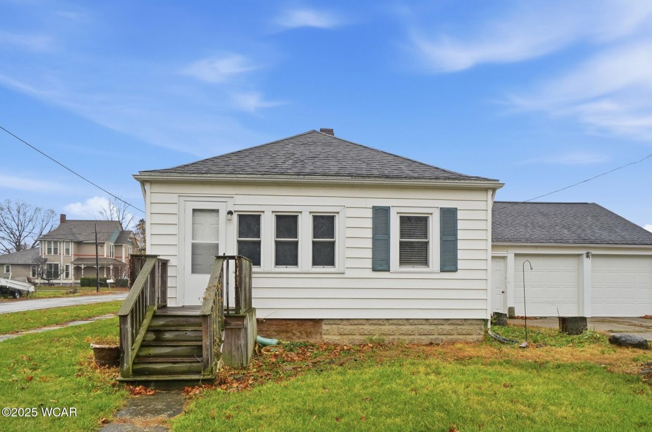 211 S Liberty Street, Ohio City, OH 45874 Main Photo