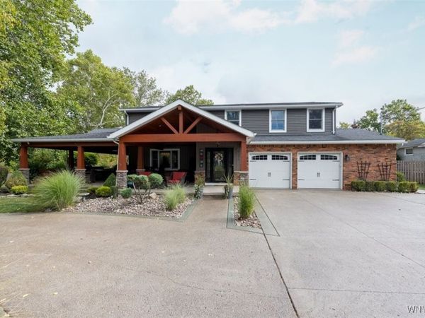 4675 Schurr Road, Clarence, NY 14031